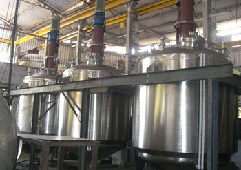 Manufacturer and Exporter of Reaction Vessels, Reaction Kettle, Chemical Reaction Vessels, Chemical Reactors, Chemical Reactor Vessels, Rotary Drum Dryer, Distillation Reactor, Distillation Kettle, Jacketed Vessels from ABSTER EQUIPMENTS
